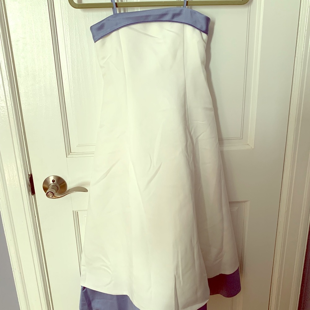 Brand new size 6 bridal dress for kids